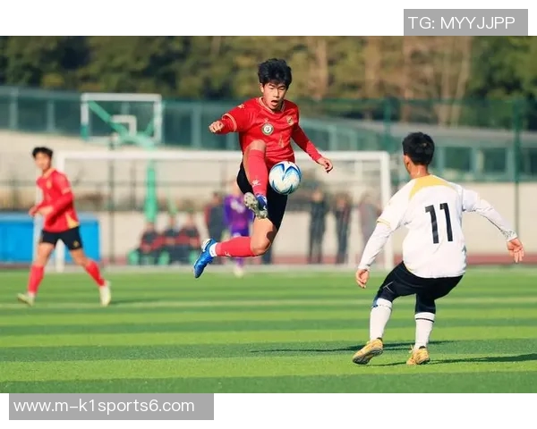 足球赛的激情与梦想在绿茵场上交汇的青春故事 足球赛的激情与梦想在绿茵场上交汇的青春故事